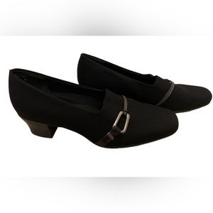 Munro Women's Cindi Black Stretch Fabric shoes